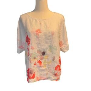 Charlie B Linen Dolman Top.  White with Printed Flowers.  Size Small
